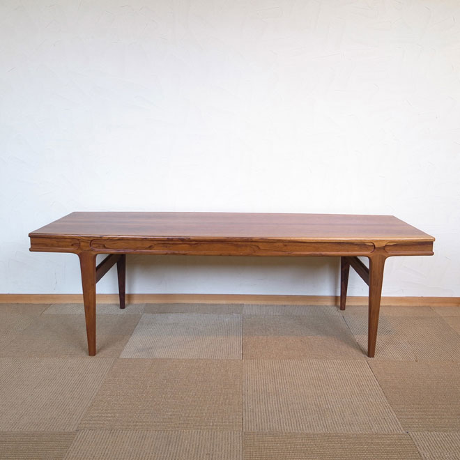 ヨハネス・アンダーセン ソファテーブル ローズウッド | 北欧ビンテージ家具 北欧テーブル